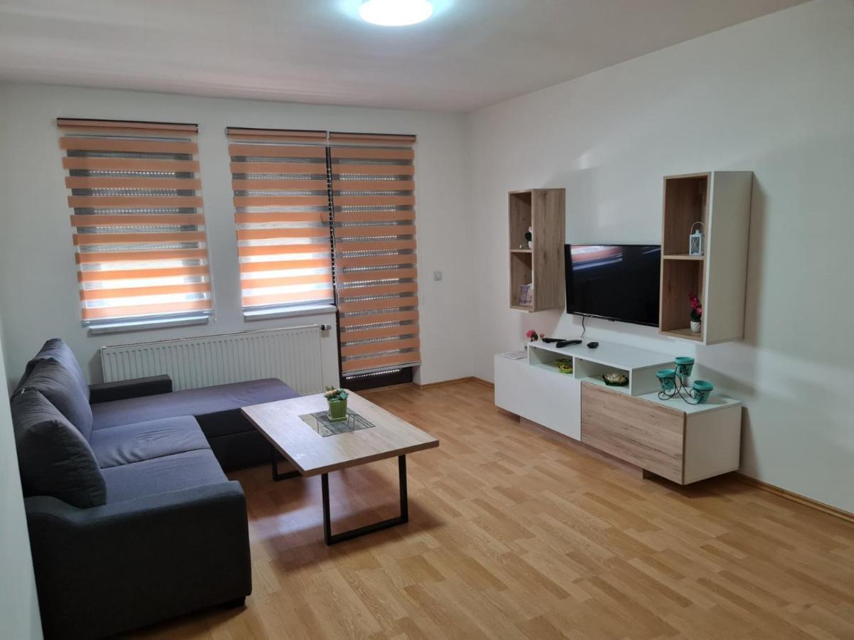 Apartmani Sk Brčko المظهر الخارجي الصورة